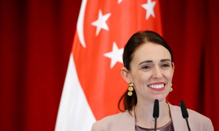 New Zealand’s Ardern Says Plight of Pacific Islanders Should Spur Climate Action